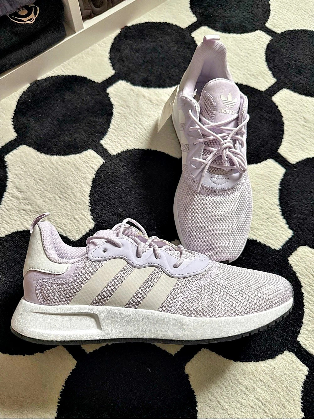 adidas Originals EG463 Women's Lavender& White Sneakers US 10 NWT